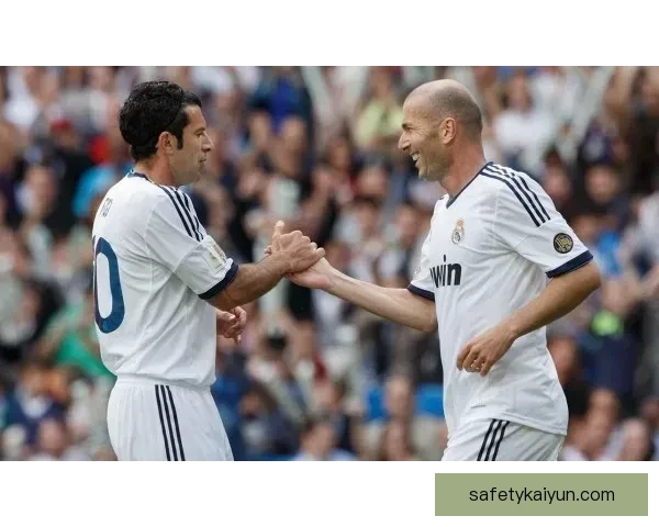 齐达内中场艺术的战术影响与当今足球的传承分析